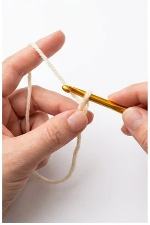 Slip knot step 3: Catch the working yarn