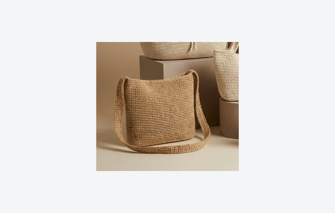 Crochet crescent bag crochet clutch