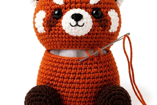 crochet red panda mushroom pattern step 14: Join head to body