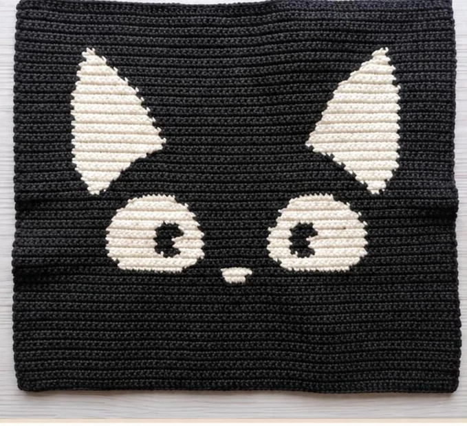 Wrong side of the black cat bag panel