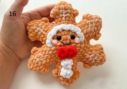 Gingerbread • Photo 16: finished arm embroidery