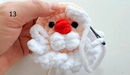 Santa • Photo 13