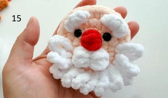 Santa • Photo 15