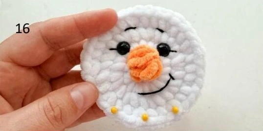 Snowman • Photo 16