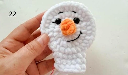 Snowman • Photo 22