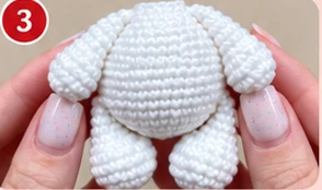 Joining the snowman arms into the upper body, photograph 3